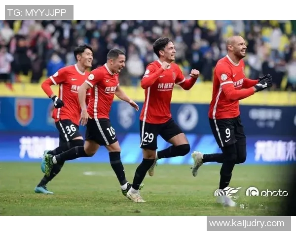 成都足球队团队协作能力大幅提升荣登全国足球团队协作排名新高 成都足球队团队协作能力大幅提升荣登全国足球团队协作排名新高