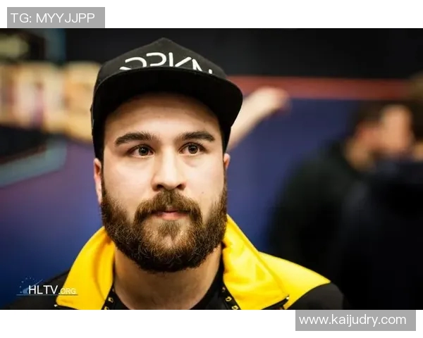 LNG在CSGO比赛中的控制策略分析与得失总结