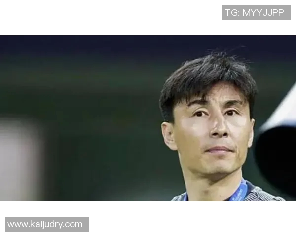 中国足球传奇李玮峰的职业生涯与成就全解析 中国足球传奇李玮峰的职业生涯与成就全解析