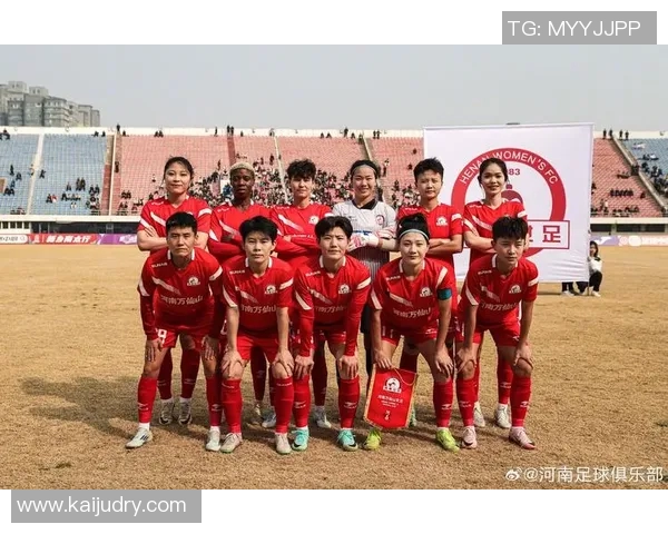 中国足球明星队首发阵容揭秘球迷期待的超级阵容分析与展望 中国足球明星队首发阵容揭秘球迷期待的超级阵容分析与展望
